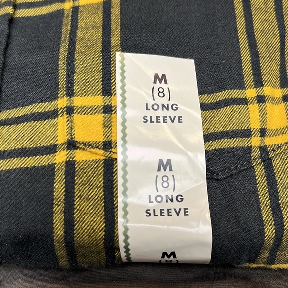 Cat and Jack long sleeve flannel - Picture 4 of 4
